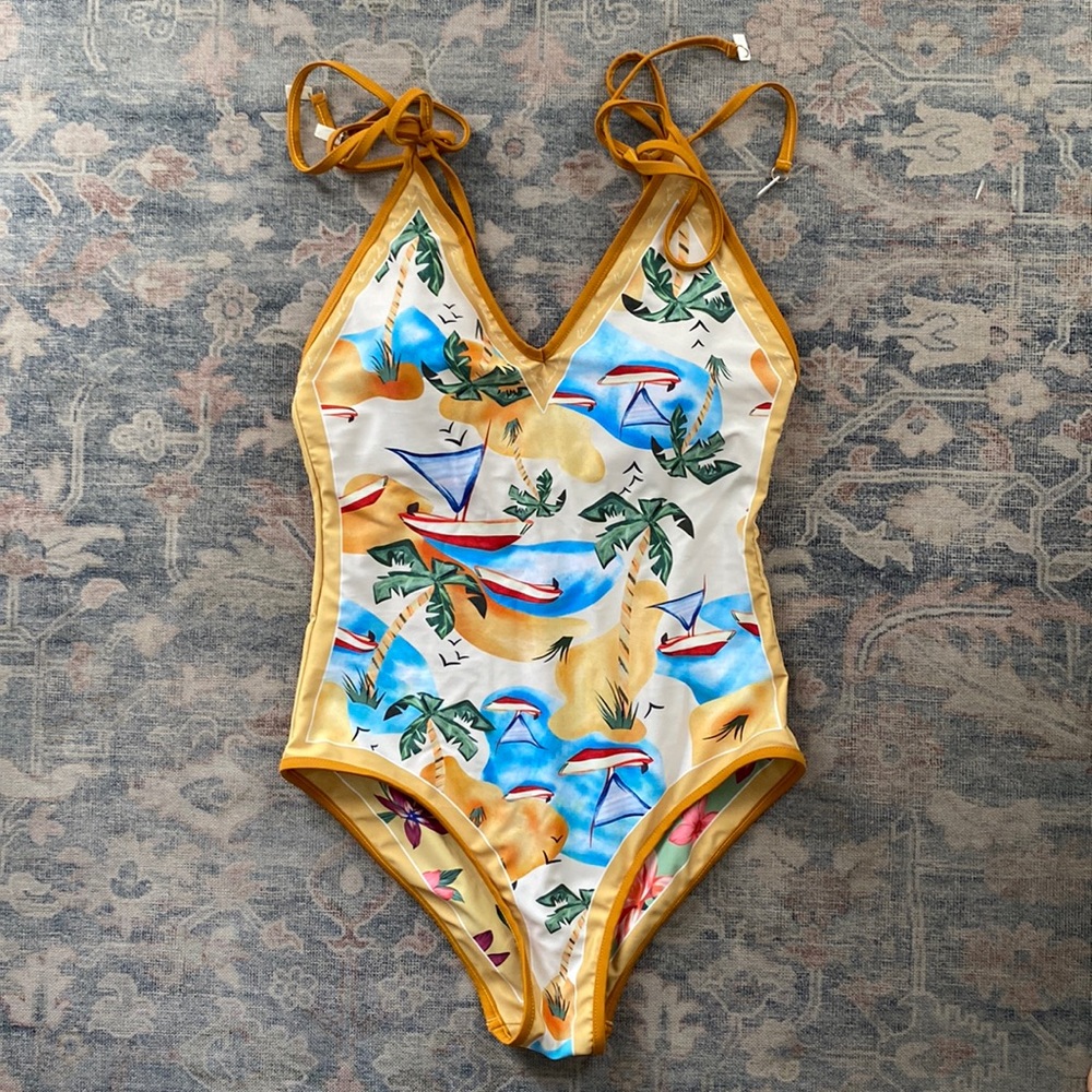 Reversible one piece swimsuit